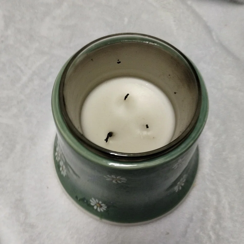 Kathy Hatch Collection Ceramic Jar Candle Holder Shade Daisy Floral Green 32143